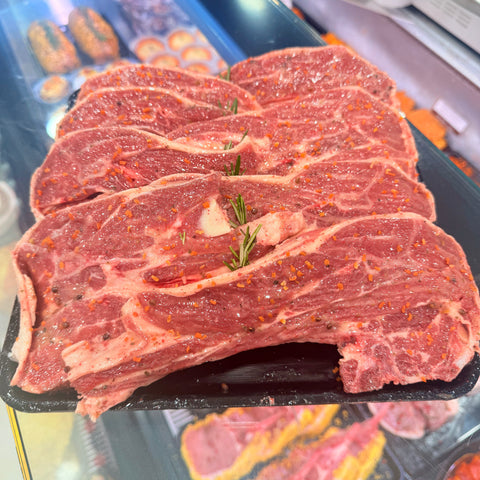 Boston Steak αρνίσιο ελληνικής εκτροφής, ωμό φρέσκο premium κρέας με πλούσια μαρμάρωση και αυθεντική γεύση, ιδανικό για σχάρα ή BBQ, από το Siakos.gr