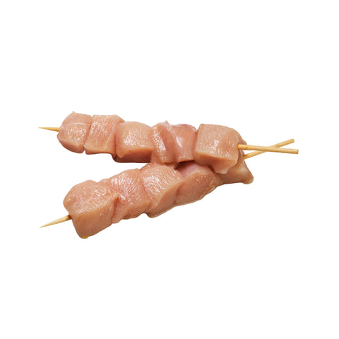 Souvlaki de filet de poitrine de poulet fait à la main