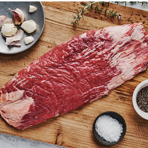 Flank Steak Prime Grain Fed Black Angus Creekstone USA, ωμό φρέσκο μοσχαρίσιο κρέας κορυφαίας ποιότητας Prime με πλούσια μαρμάρωση, ιδανικό για grill ή τηγάνι, από το Siakos.gr