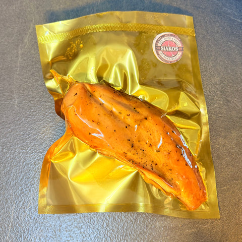 
φιλέτο κοτόπουλο καπνιστό με μαύρο σκόρδο
