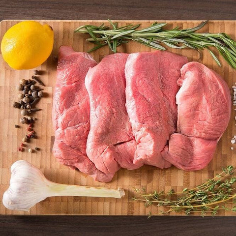 
Μπριζόλα μοσχαρίσια γάλακτος χωρίς κόκκαλο Ολλανδίας, ωμή, έτοιμη για ψήσιμο.
