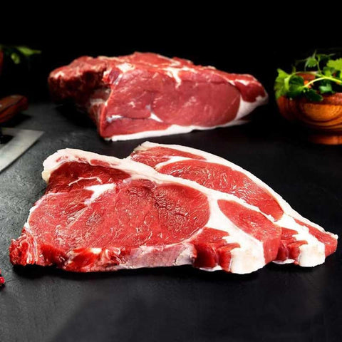 
Μοσχαρίσια μπριζόλα κόντρα με οστό (Μ/Ο) Γαλλίας, ωμή, έτοιμη για ψήσιμο.
