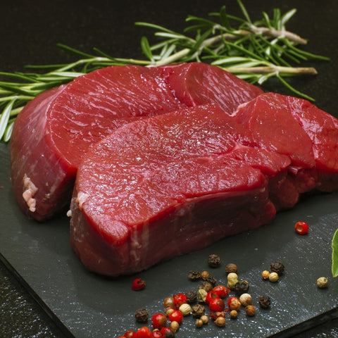 Ελιά Βουβαλίσια Σερρών – άπαχο ελληνικό βουβαλίσιο κρέας, φυσικής εκτροφής από τη λίμνη Κερκίνη, ιδανικό για ραγού ή φούρνο, από το Siakos.gr