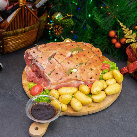 Σπάλα Χοιρινή με Γαρύφαλλα, Πορτοκάλι &amp; Πατάτες – ελληνική μαριναρισμένη σπάλα, έτοιμη για ψήσιμο, από το Siakos.gr