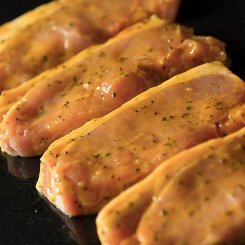 χοιρινά με μεξικάνικη μαρινάδα έτοιμα για ψήσιμο.
